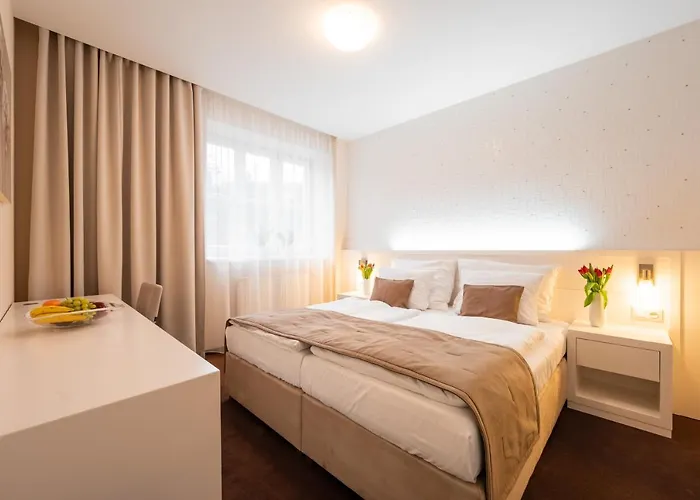 Viola Hotell 4*